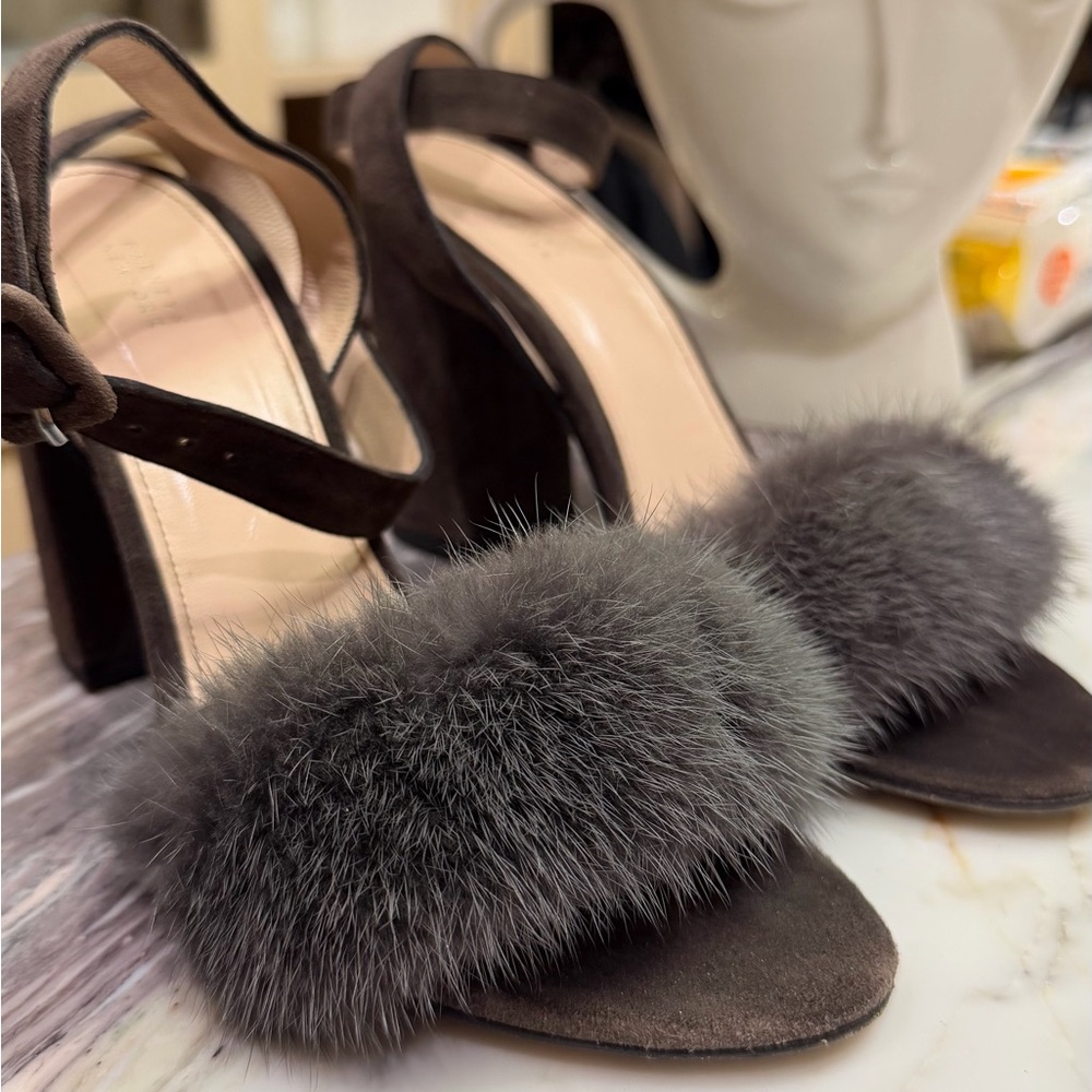 Mink fur heel sandals 39